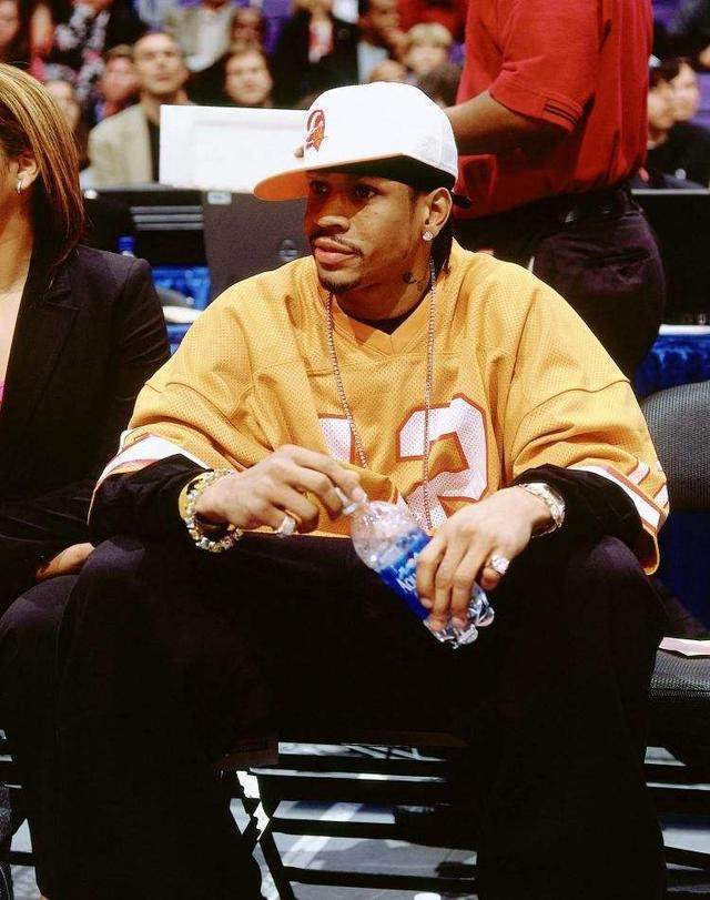 配合三人烟 配合三人烟